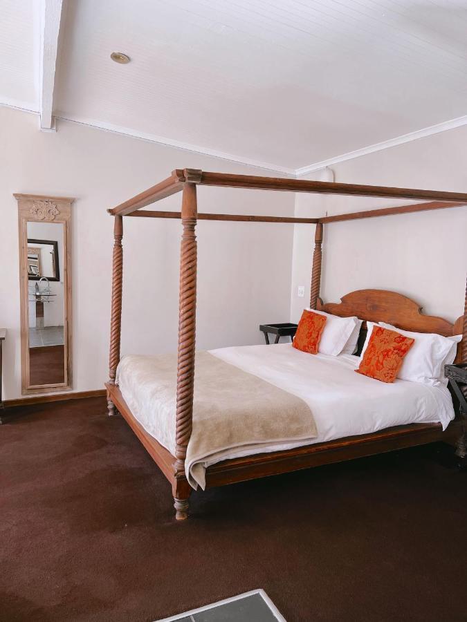 Ebony Lodge Mthatha Buitenkant foto