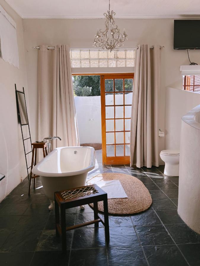 Ebony Lodge Mthatha Buitenkant foto