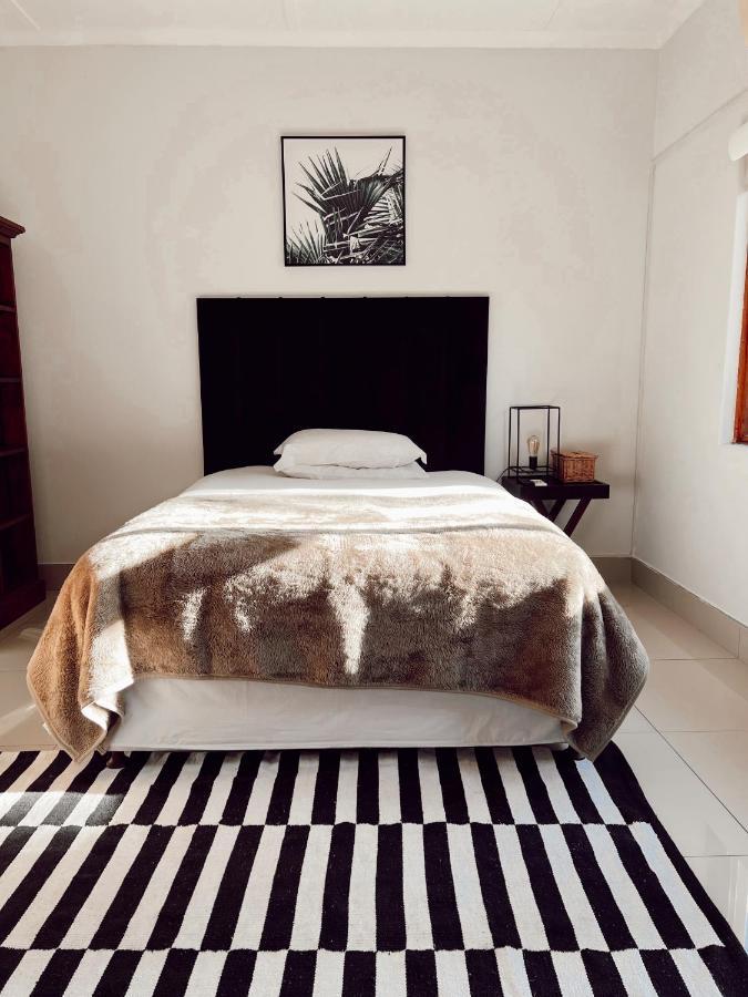 Ebony Lodge Mthatha Buitenkant foto
